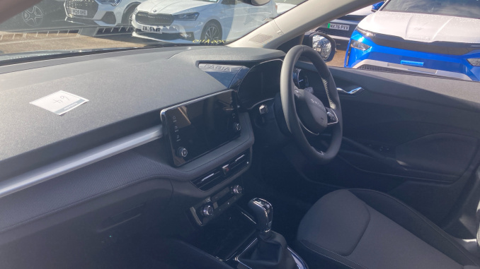Skoda Fabia 1.0 TSI 116 Design Edition 5dr DSG Petrol Hatchback - Image 2